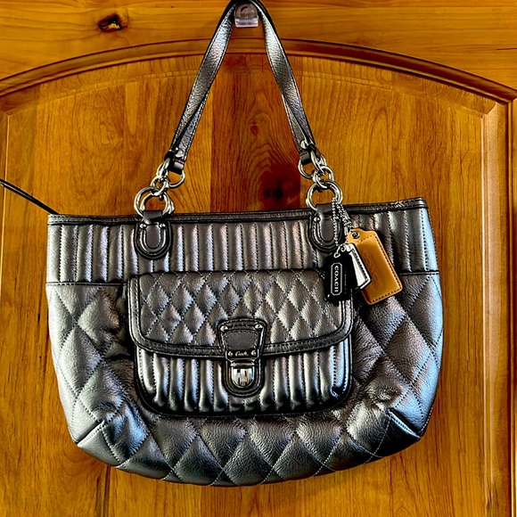 Coach quilted handbag - Picture 1 of 7